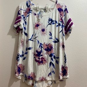 Maurices Short Sleeve Tee